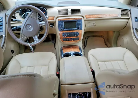 2008 Mercedes-Benz R 350 z USA, uszkodzony, nr VIN 4JGCB56E38A076028